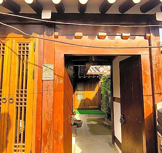 ホテル A Detached House/dongmyostation 1 Min Away, Modern ソウル特別市